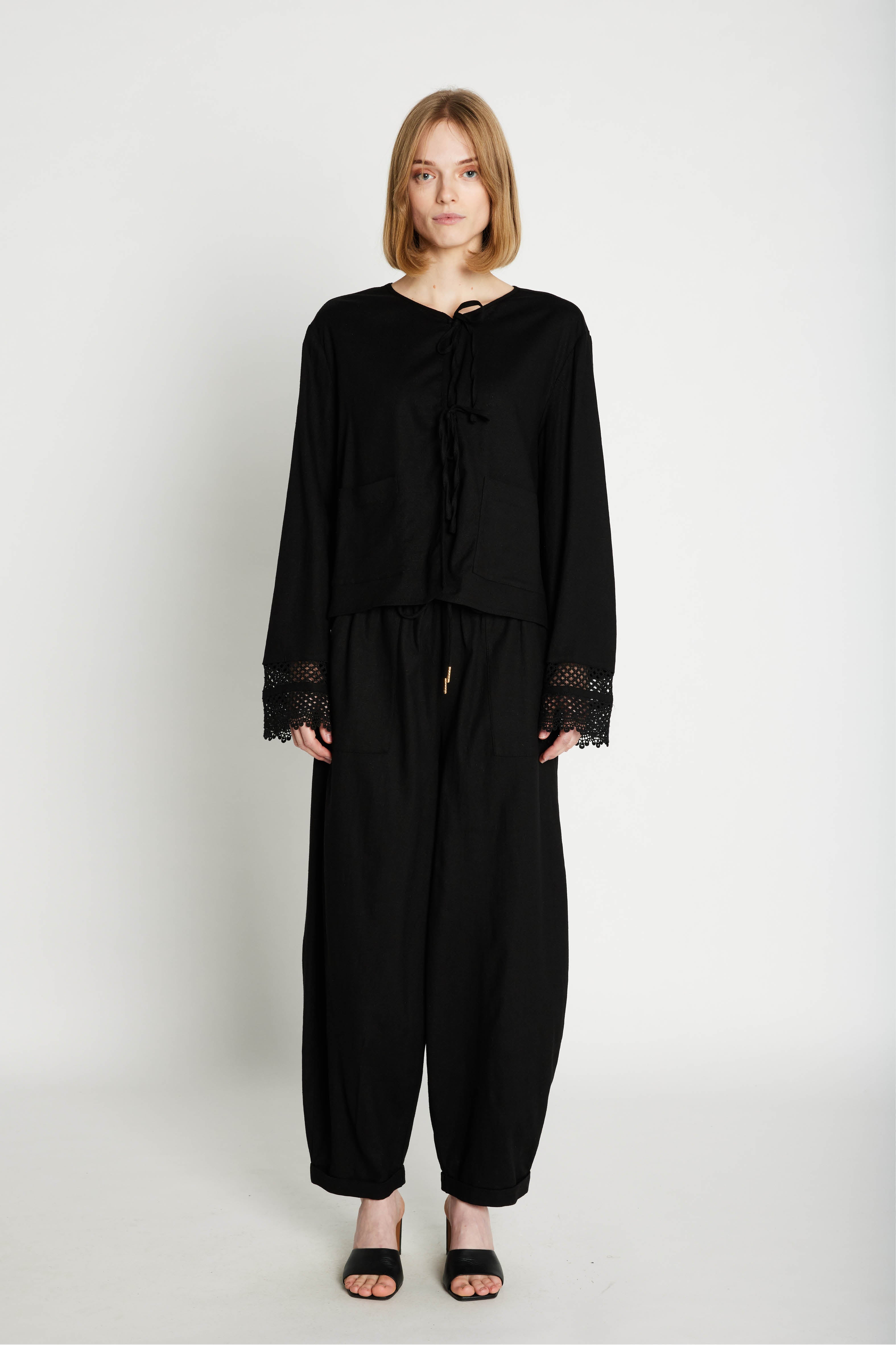 Rue De Femme - Cameronia Pant in black