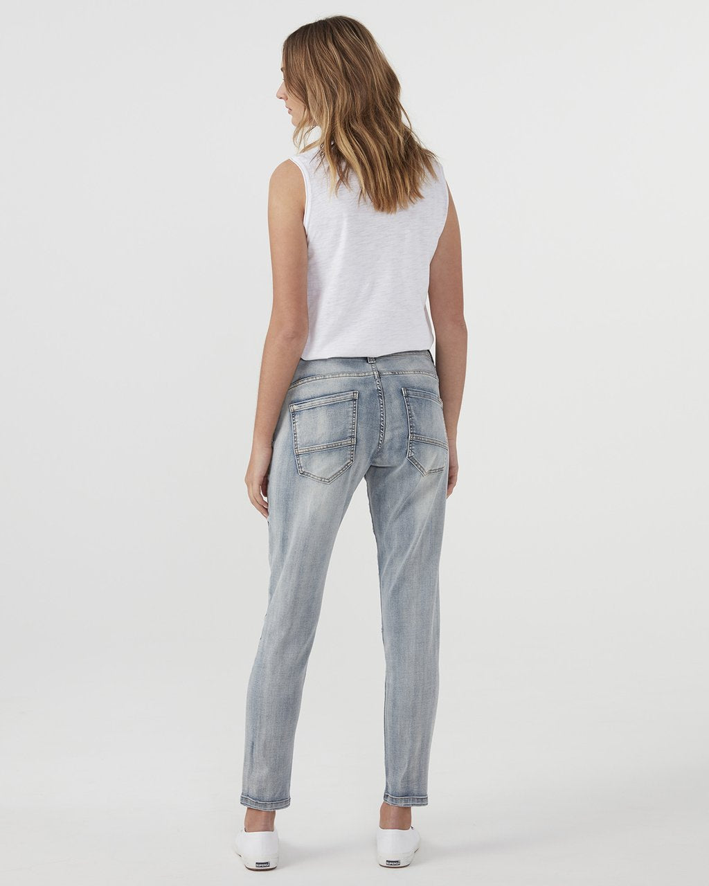 Jac + Mooki - Slim boyfriend jean