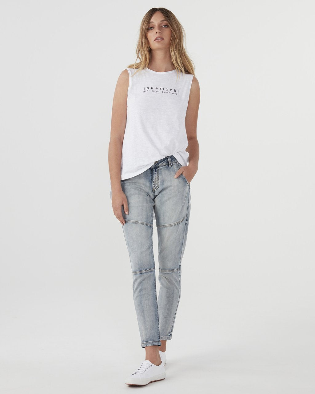 Jac + Mooki - Slim boyfriend jean